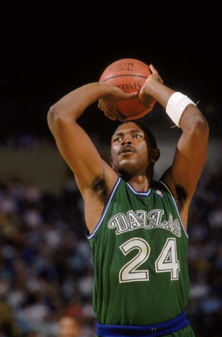 Mark Aguirre Net Worth | Celebrity Net Worth