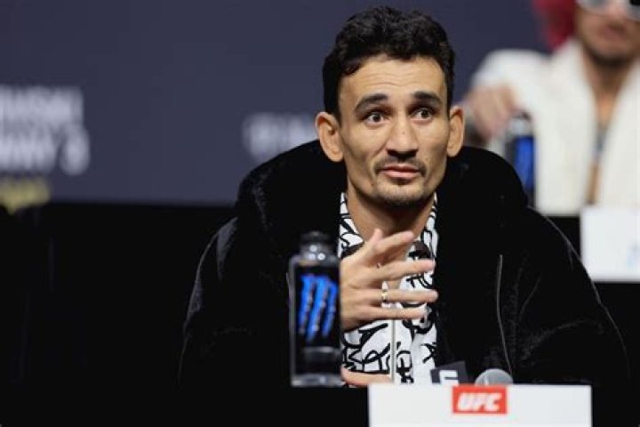 Max Holloway Net Worth | Celebrity Net Worth