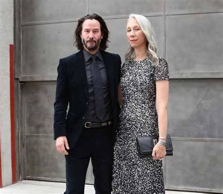 Meet Keanu Reeves’s Wife-To-Be Girlfriend. Any Wedding Plans?