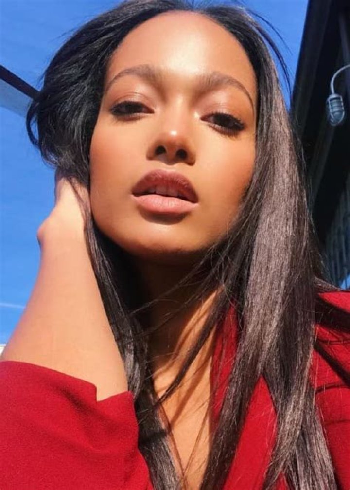 Mélie Tiacoh Height, Weight, Age, Body Statistics