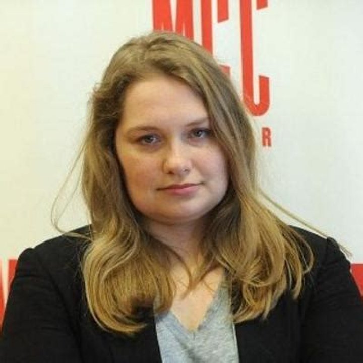 Merritt Wever Net Worth | Celebrity Net Worth