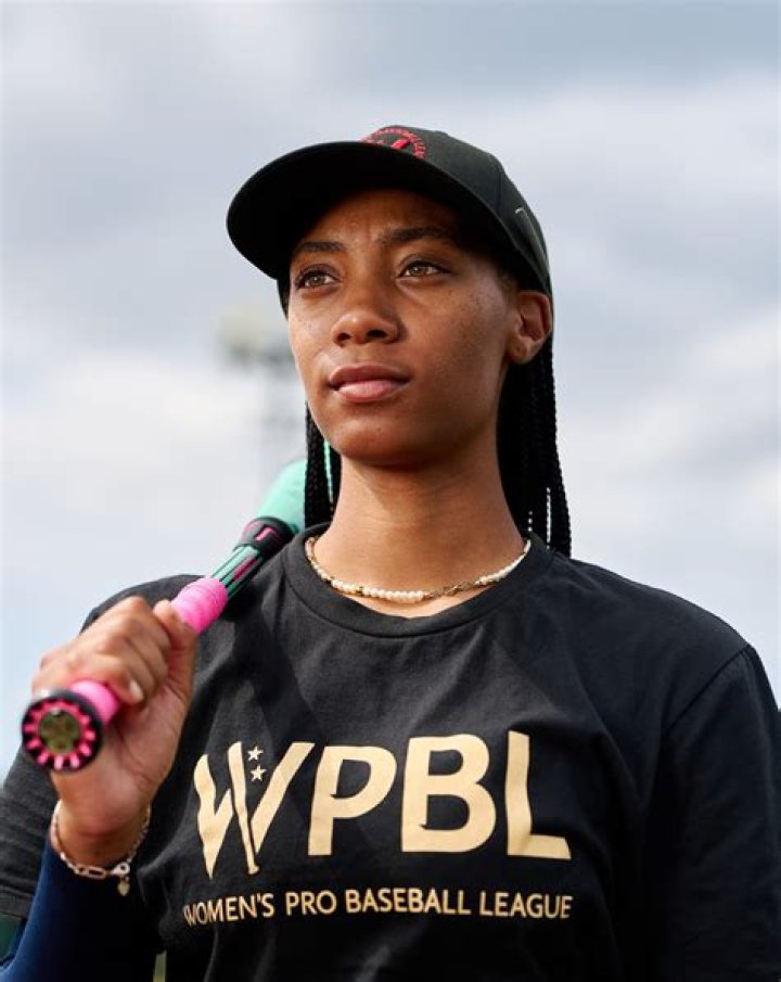 Mo'ne Davis - Bio, Age, Wiki, Facts and Family