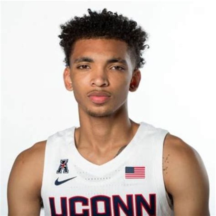 NBA Draft Prospect James Bouknight College Stats, Recruiting, Family, Girlfriend, Income, Age, Height