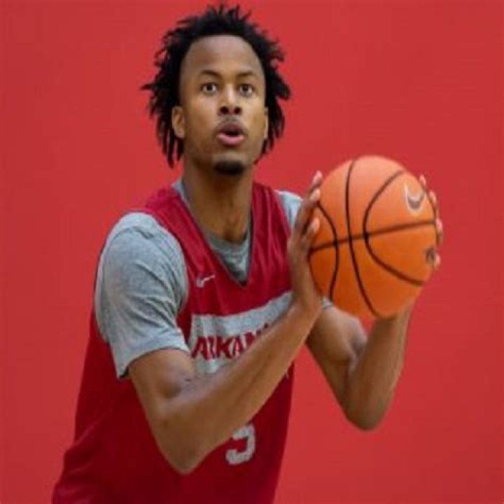 NBA Draft Prospect Moses Moody High School Stats, Recruiting, Salary, Affair, Family, Height