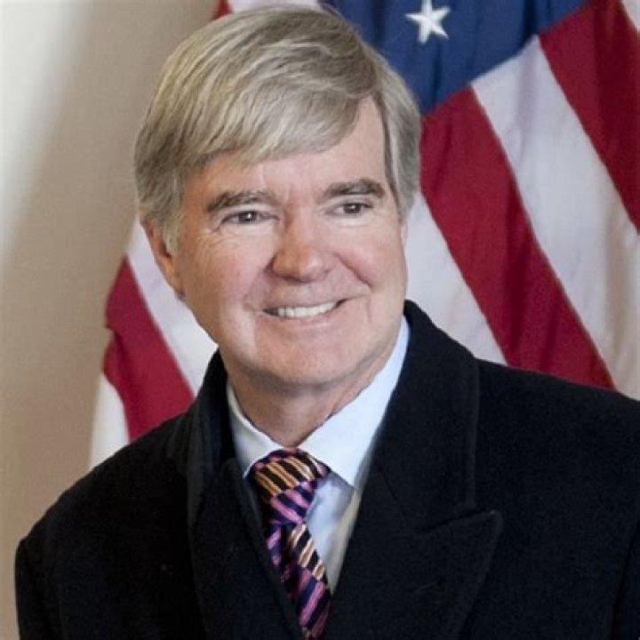 NCAA President Mark Emmert Salary and Net worth (Bio, Age, Wife, Married, Children, Family)