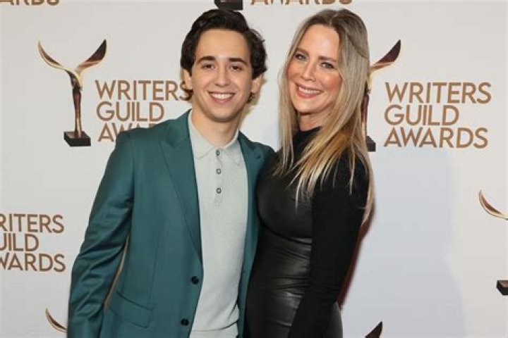 Nicole Hernandez - Bio, Age, Wiki, Facts and Family