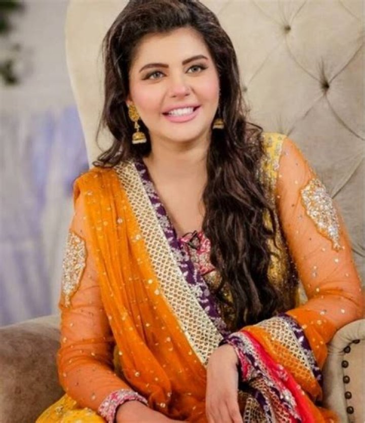 Nida Yasir - Bio, Age, Wiki, Facts and Family