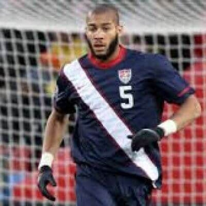 Oguchi Onyewu Bio - net worth