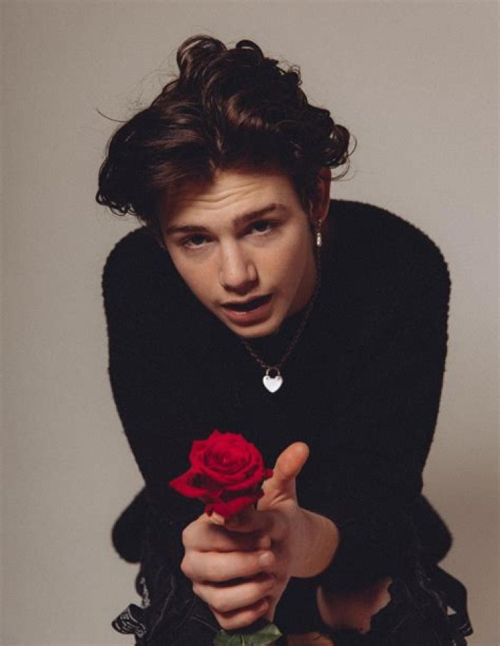 Payton Moormeier Opens Up About Debut Single “Love Letter” (Exclusive) – Celeb Secrets
