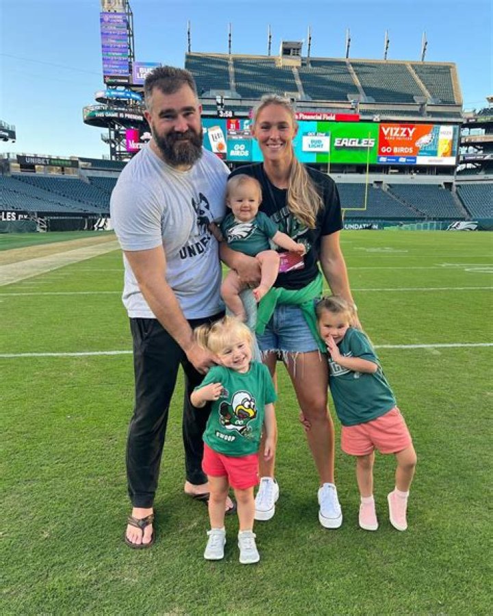 Philip Rivers- One of the ten Highest Earning NFL player; How much does he Earn annually? His Wife and Children