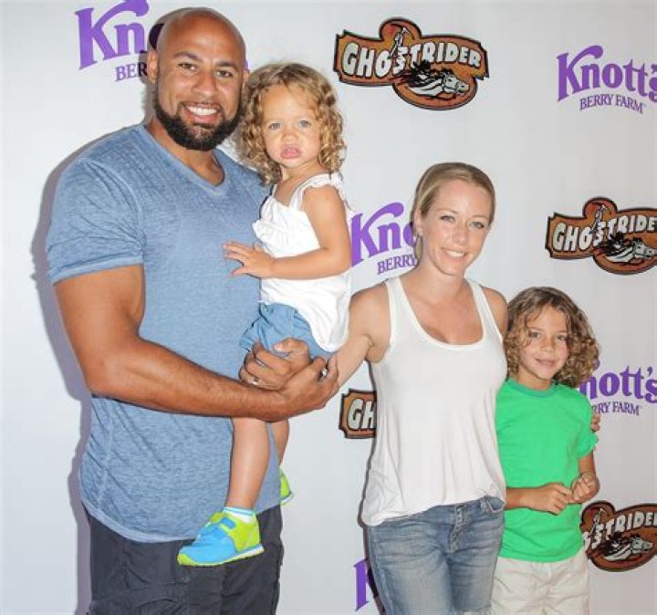 Photos Of Hank Baskett’s Alleged Lover – Hollywood Life