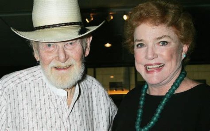 Pippa Scott - Bio, Age, Wiki, Facts and Family