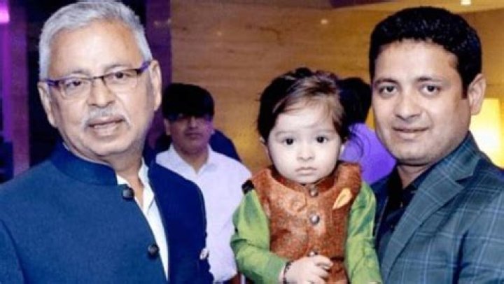 Piyush Chawla - Bio, Age, weight, height, Wiki, Facts and Family