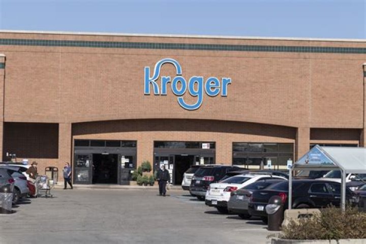 Police Are Now Asking Certain Kroger Shoppers to Check "For Fraudulent Charges"