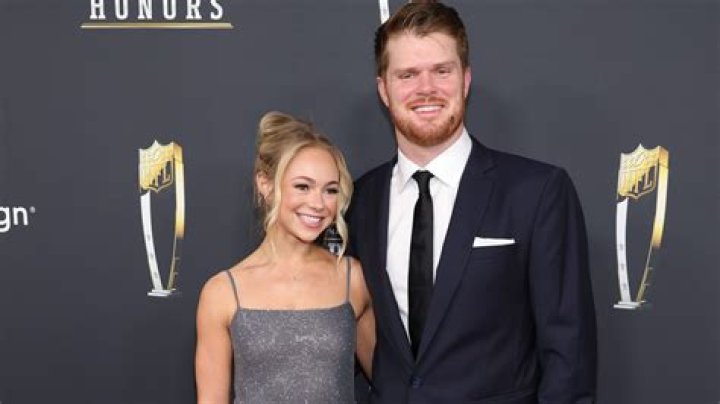 Sam Darnold - Bio, Age, Wiki, Facts and Family