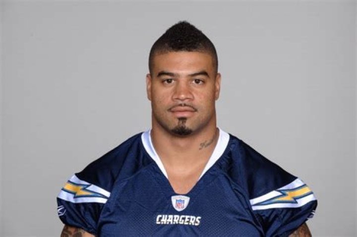 Shawne Merriman Net Worth | Celebrity Net Worth