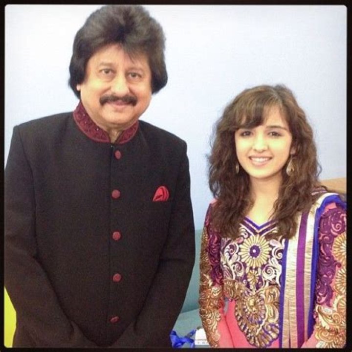 Shirley Setia Height, Weight, Age, Boyfriend, Family, Facts, Biography