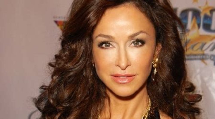 Sofia Milos Height, Weight, Age, Boyfriend, Family, Facts, Biography