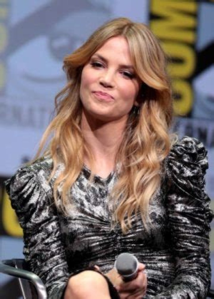 Sylvia Hoeks Height, Weight, Age, Boyfriend, Family, Facts, Biography