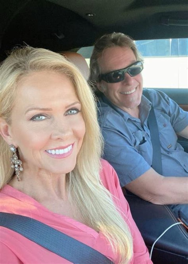 Ted Nugent Height, Weight, Family, Facts, Spouse, Education, Biography