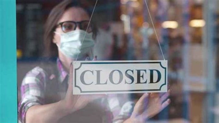 This Iconic Restaurant Chain Is Closing Even More Locations