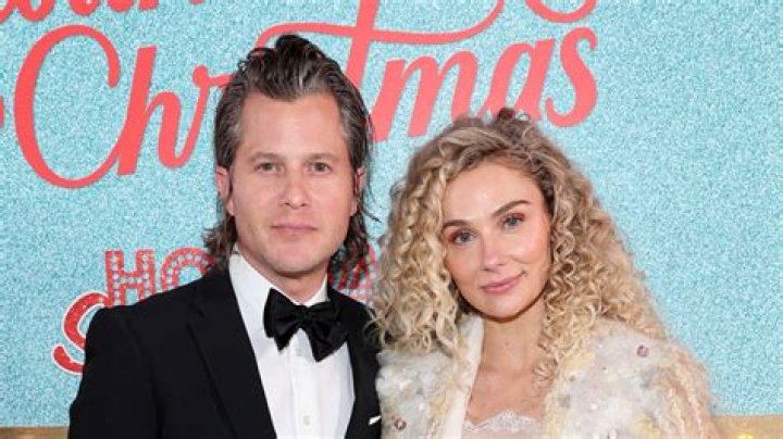 Who is Brandon Bowen Dating Now