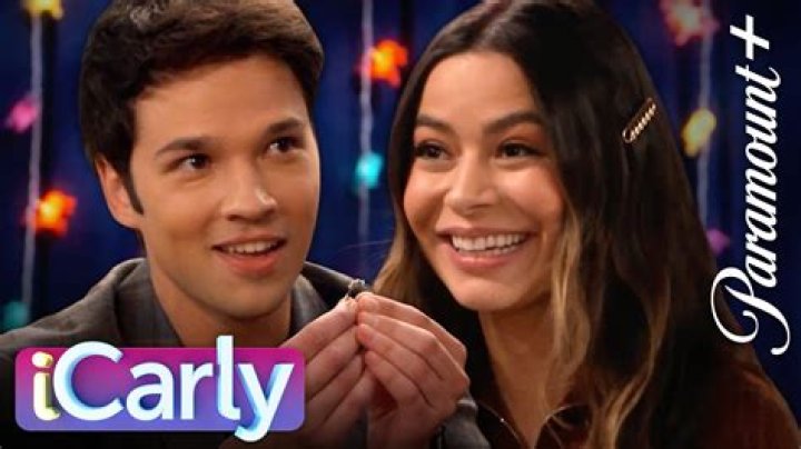 Who is Carly McKillip Dating Now?