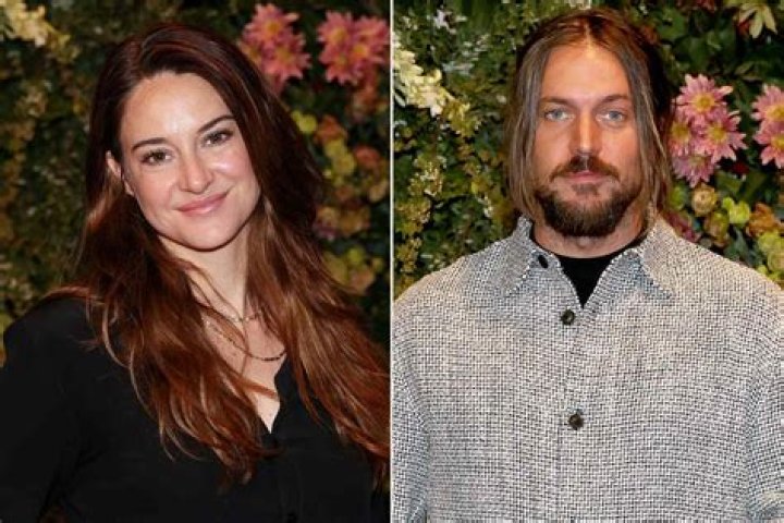 Who is Jessica Woodley Dating Now?