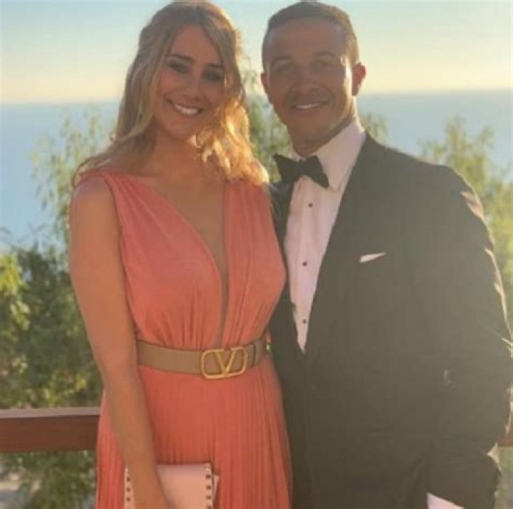 Who is Júlia Vigas? Bio, Age, Net Worth, Salary, Married, & Husband