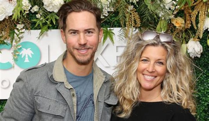 Who is Laura Wright Dating Now