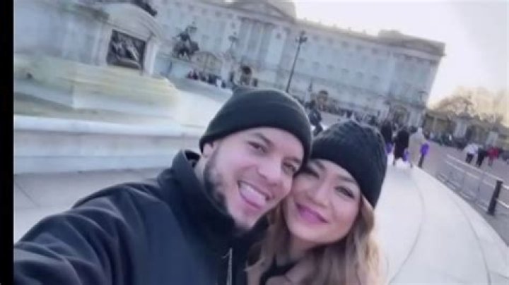 Who is Lorenzo Mendez Dating Now