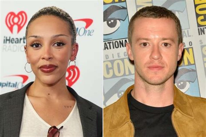 Who is Molly Quinn Dating Now