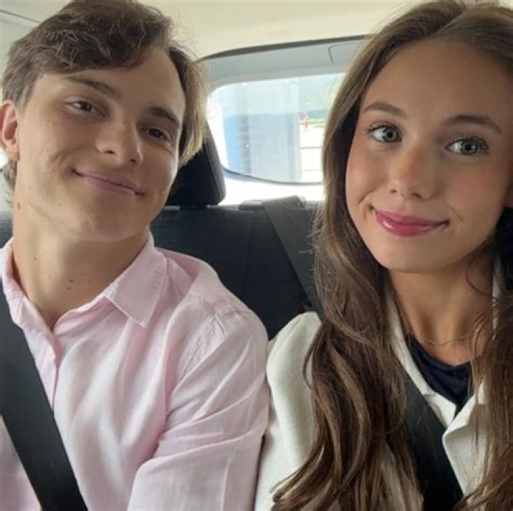 Who is Oscar Guerra Dating Now?